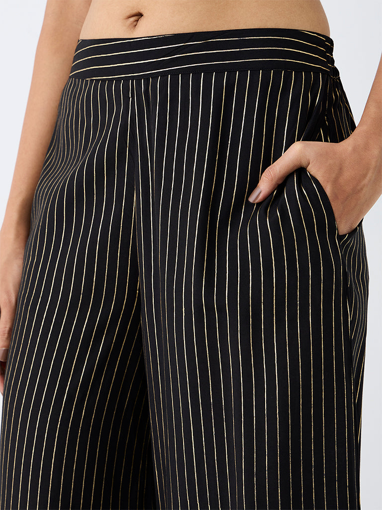 Utsa Black Striped Pants