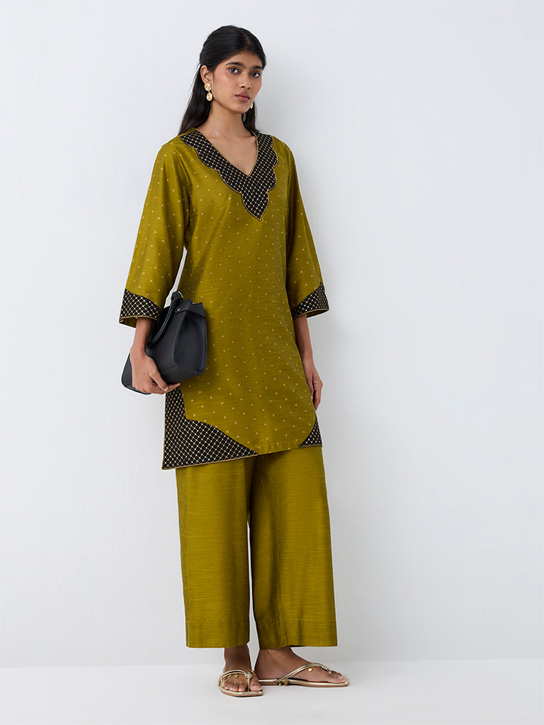 Utsa Olive Solid Pants