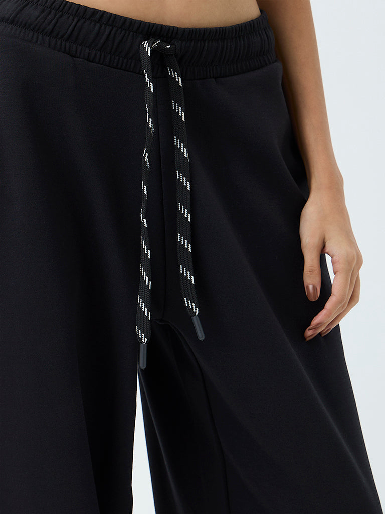 Nuoflexx Black High-Rise Joggers