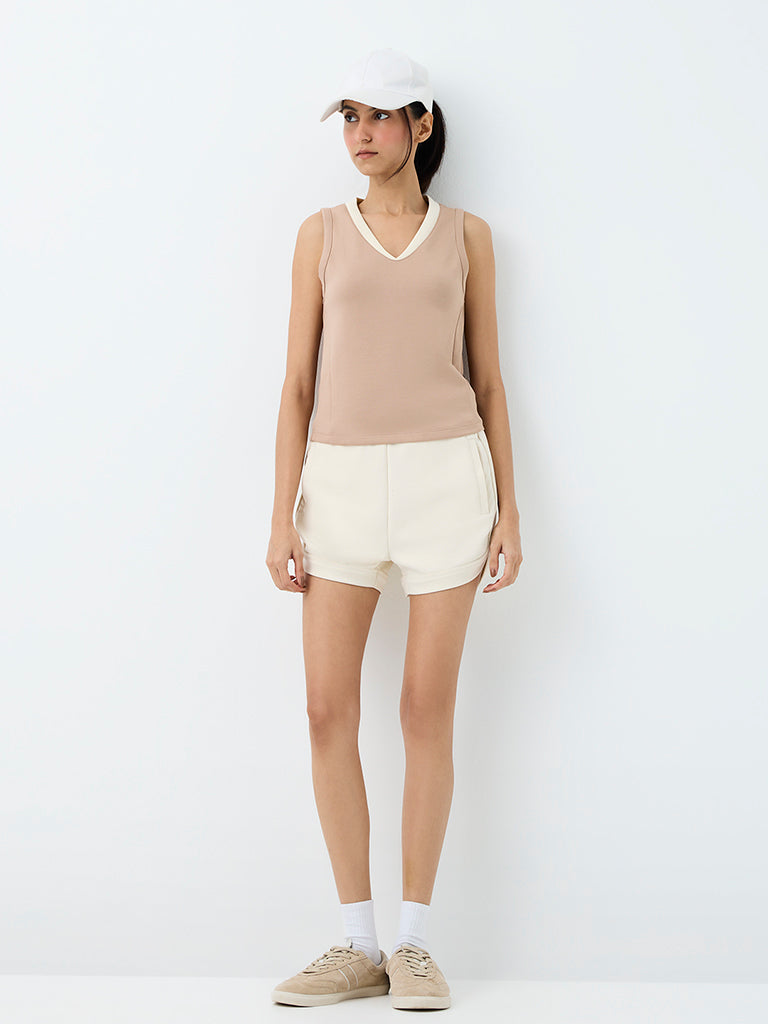 Nuoflexx Dusty Beige Solid Top