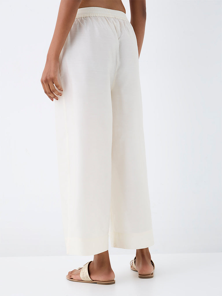 Zuba Off-White Solid Pants