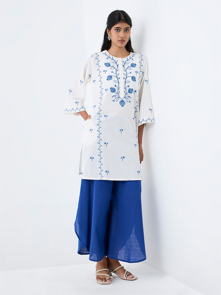 Utsa Blue Solid Cotton Pants