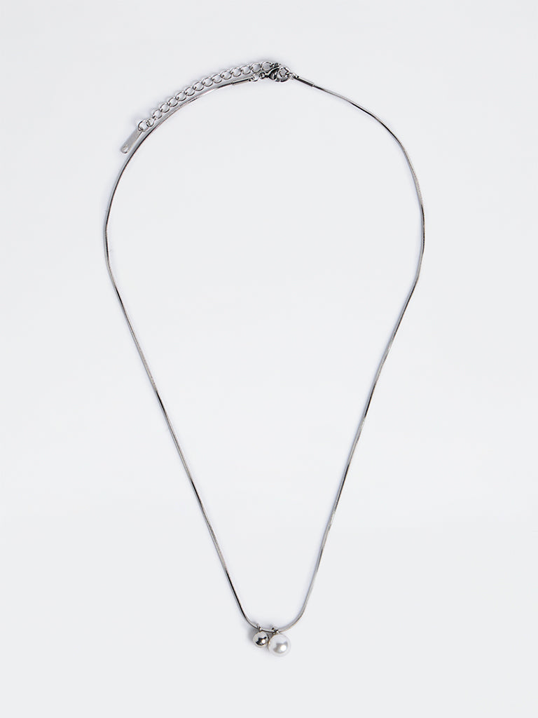 Westside Accessories Silver Dainty Pearl Necklace