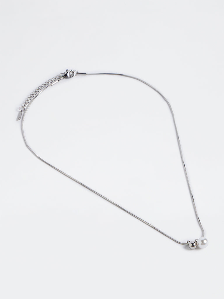 Westside Accessories Silver Dainty Pearl Necklace