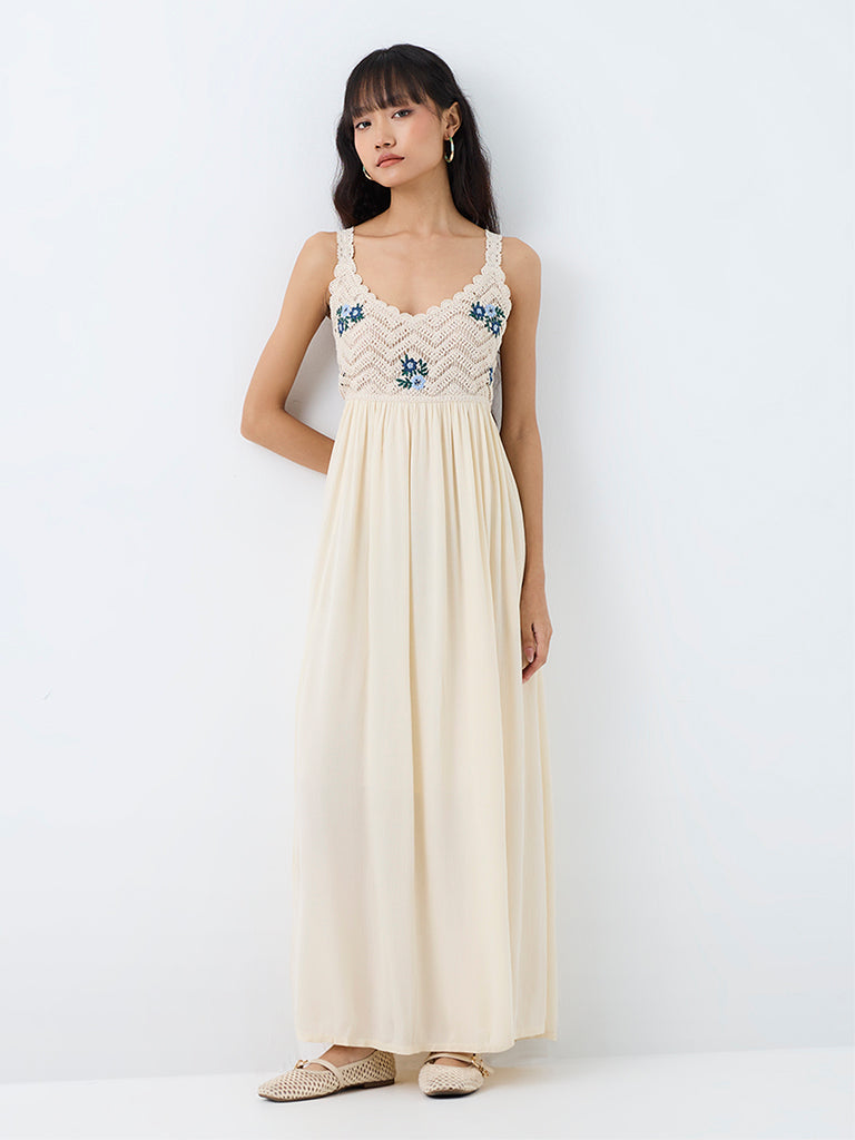 Bombay Paisley Off-White Crochet Embroidered Empire-Line Cotton-Blend Maxi Dress