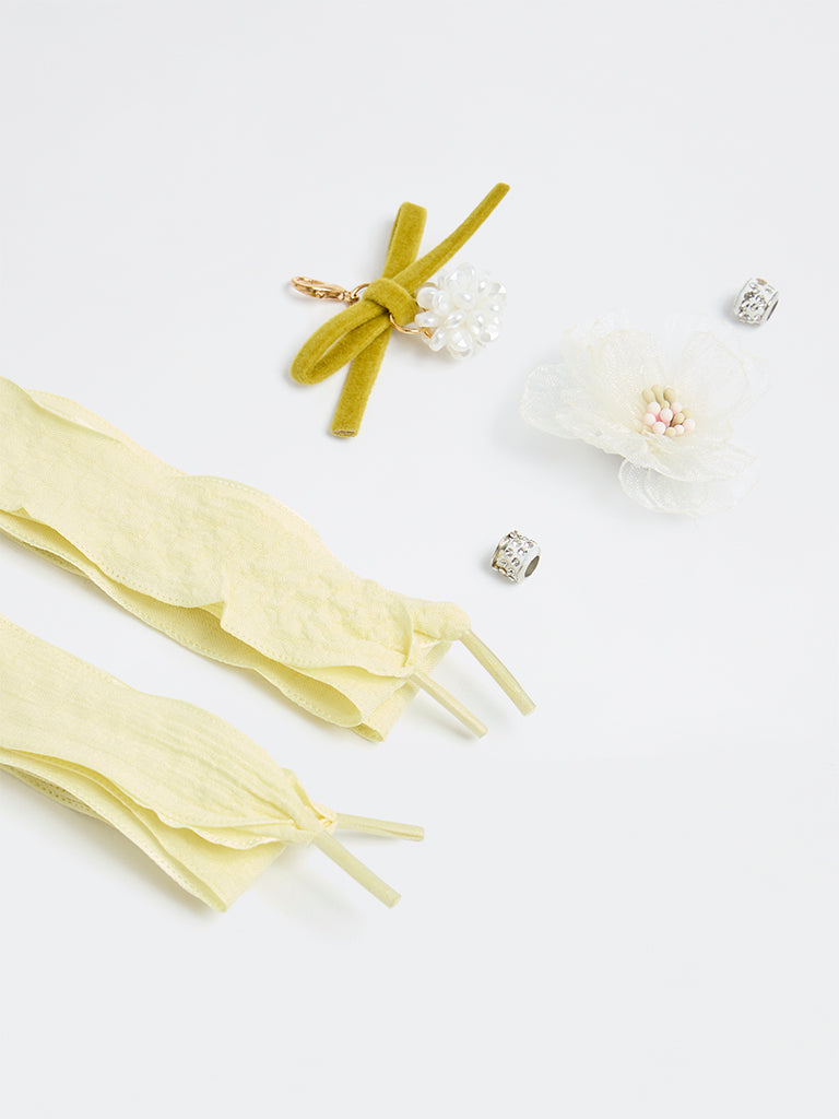 LUNA BLU Yellow Floral Shoe Charms with Lace - Pack of 5