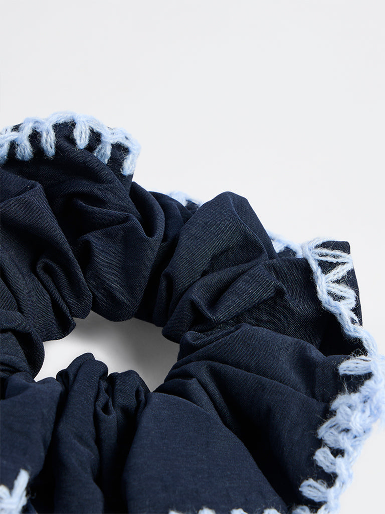 Westside Accessories Navy Contrast-Stitch Frill Scrunchie
