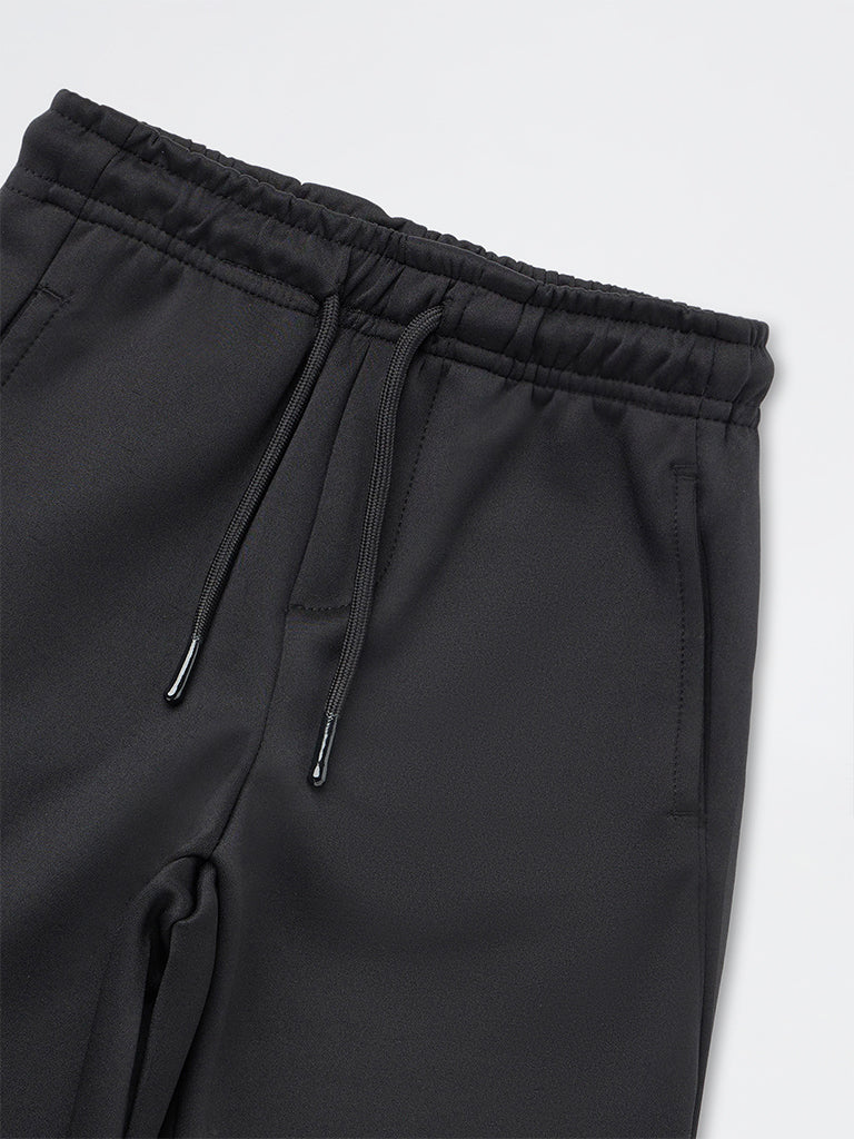 HOP Kids Boys Black Solid Mid-Rise Baggy-Fit Joggers