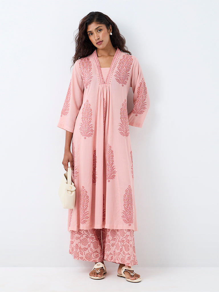 Zuba Light Pink Floral Printed Cotton Pants
