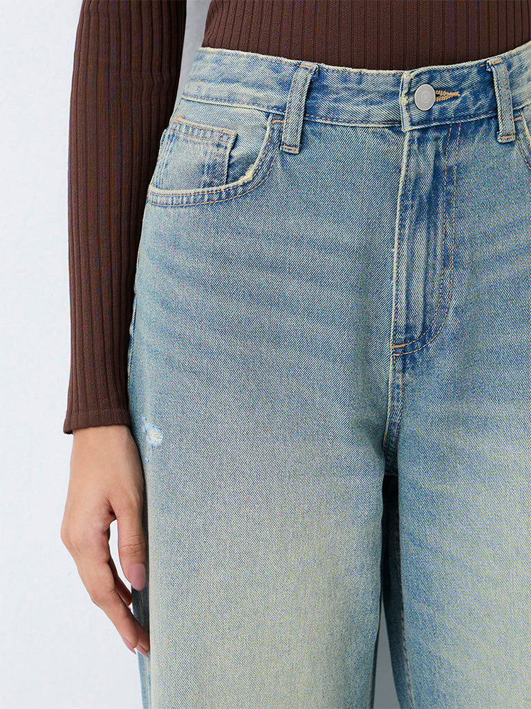 Nuon Light Blue Wash Distressed Details High-Rise Straight Jeans