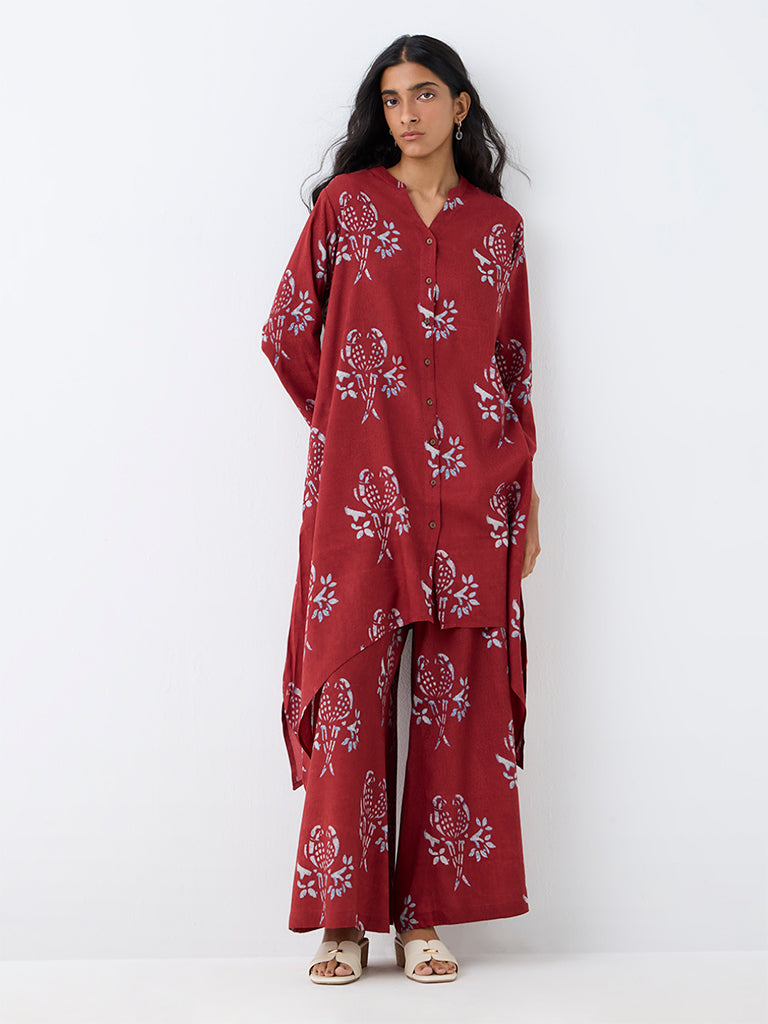 Utsa Red Bird Printed Asymmetrical Kurta