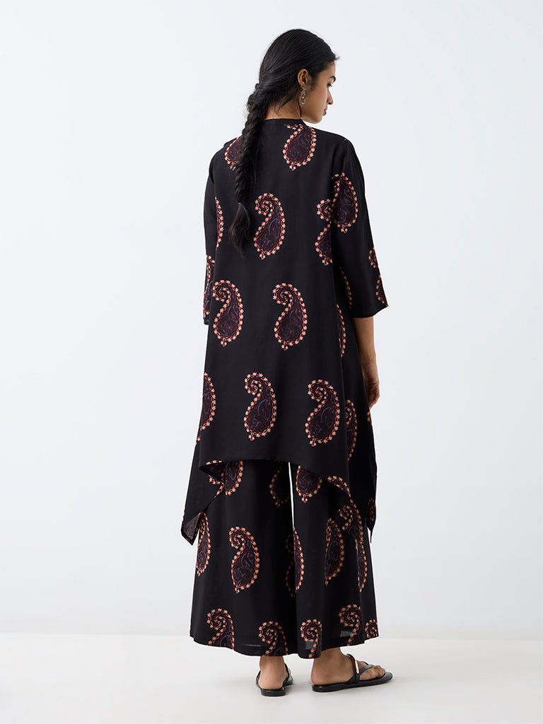 Utsa Black Paisley Design Asymmetrical Kurta