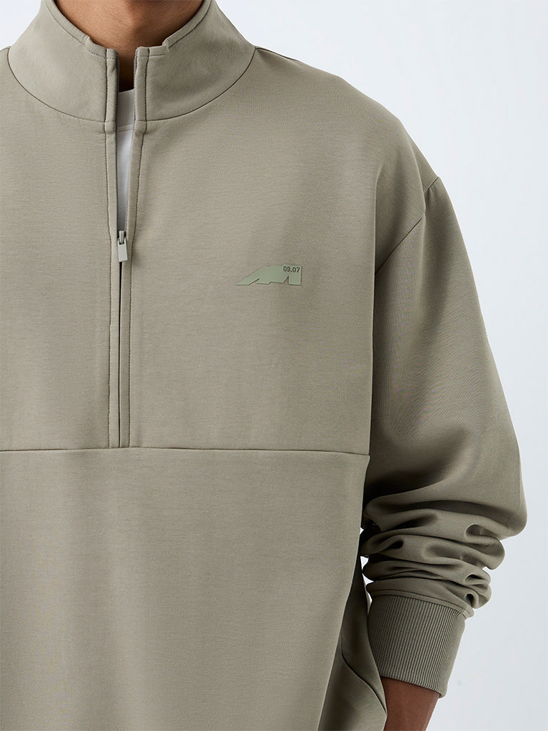 Nuoflexx Sage Quarter-Zip Relaxed-Fit Sweatshirt