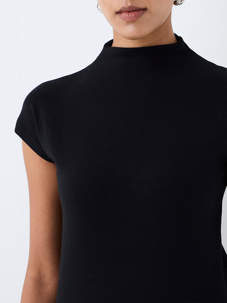 Wardrobe Black Solid Mock-Neck Cotton-Blend Top