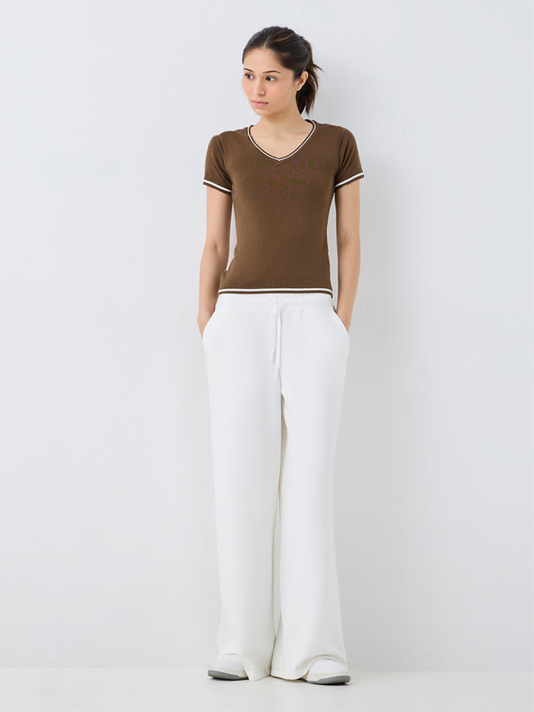 Nuoflexx Brown Contrast-Detail T-Shirt