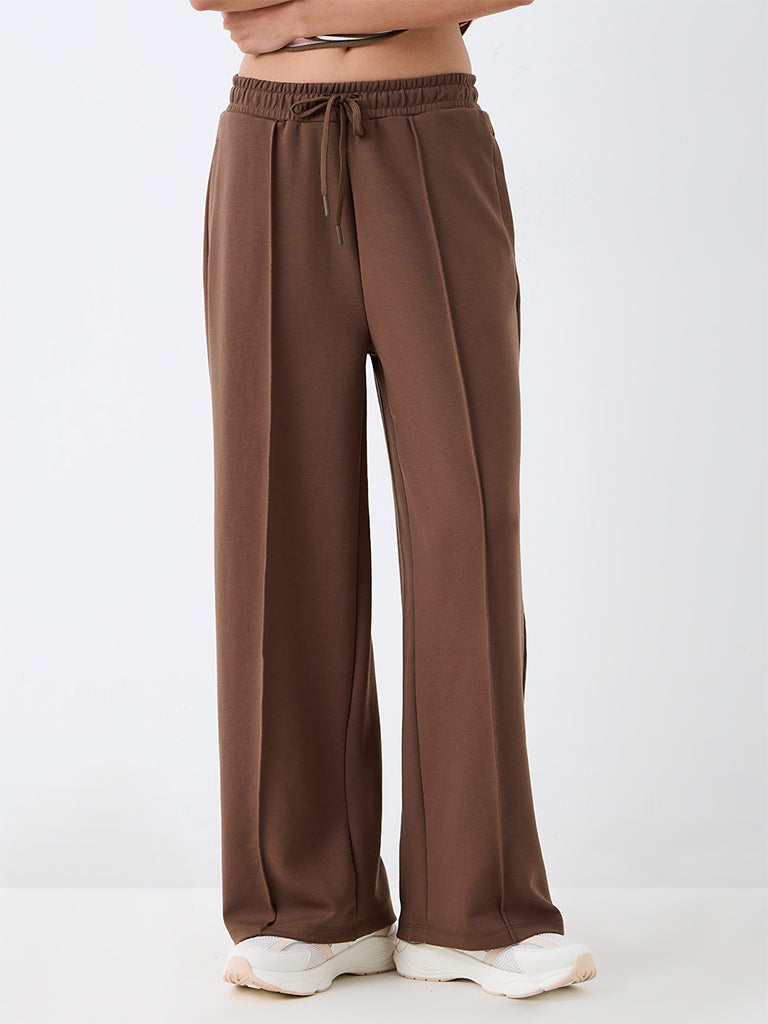 Nuoflexx Brown Solid High-Rise Track Pants