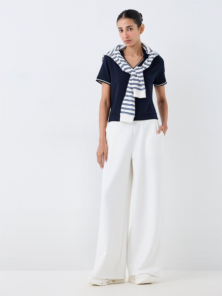 Nuoflexx White Solid High-Rise Track Pants