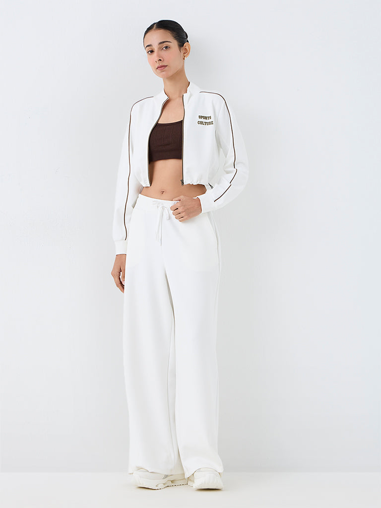 Nuoflexx White Text Embossed Jacket