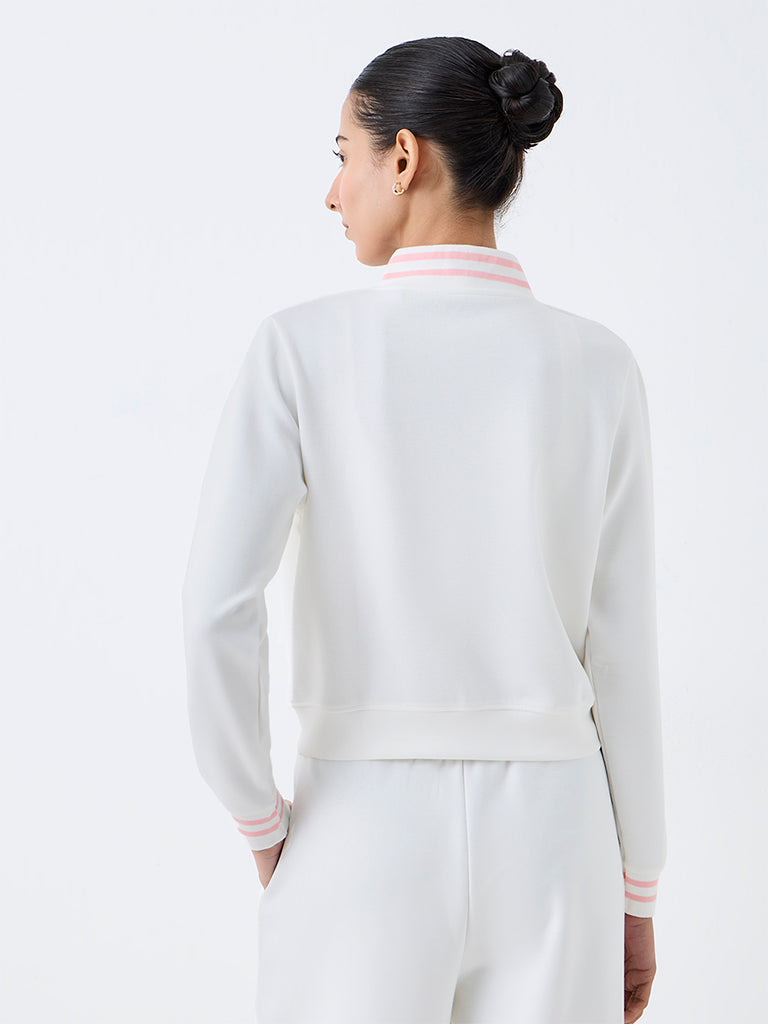 Nuoflexx Off-White Text Embroidered Jacket