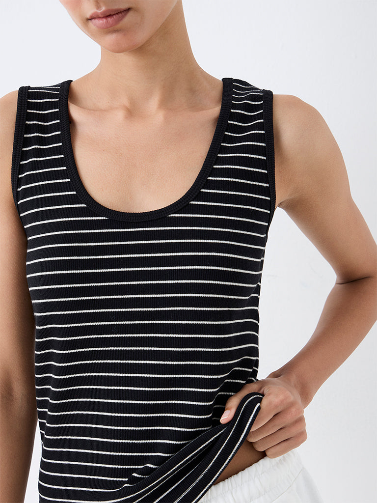 Nuoflexx Black Striped Cotton-Blend Tank Top