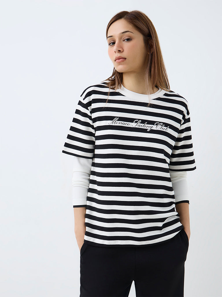 Nuoflexx Black Striped Cotton T-Shirt
