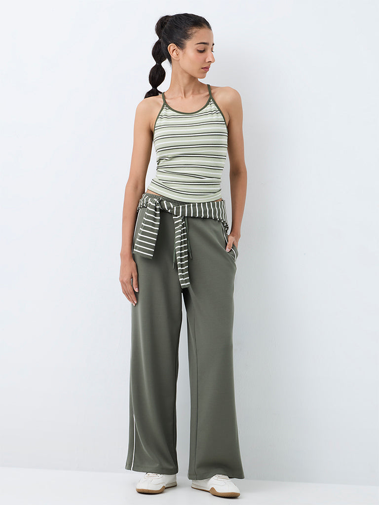 Nuoflexx Sage Striped Padded Cotton-Blend Top