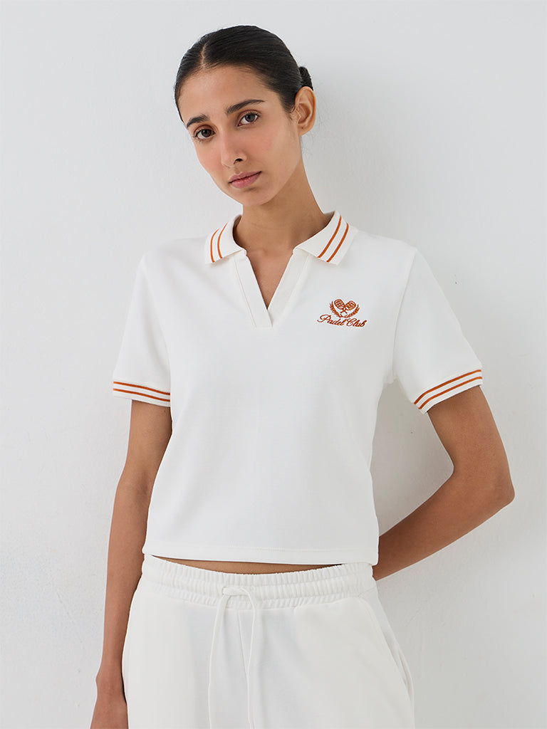 Nuoflexx White Text-Embroidered T-Shirt