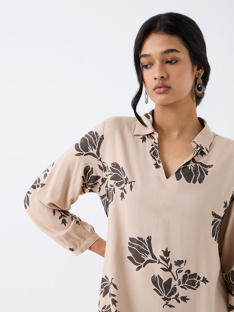 Utsa Beige Floral Design Asymmetrical Kurta