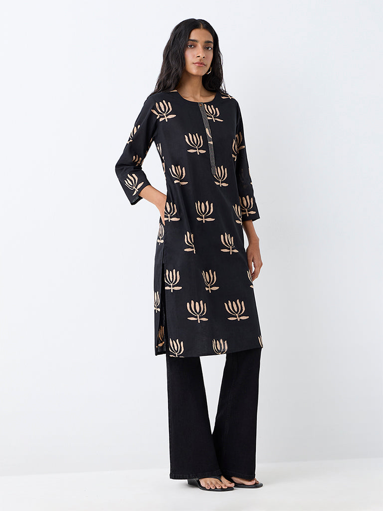 Utsa Black Floral Printed Cotton Straight Kurta
