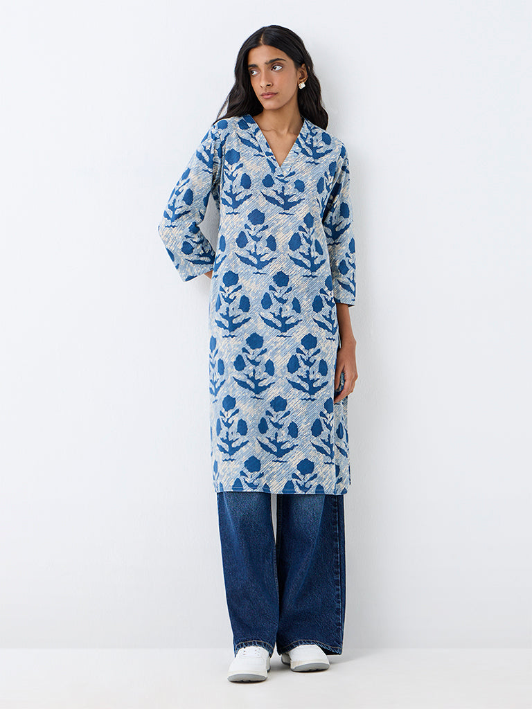 Utsa Indigo Floral Printed Straight Kurta