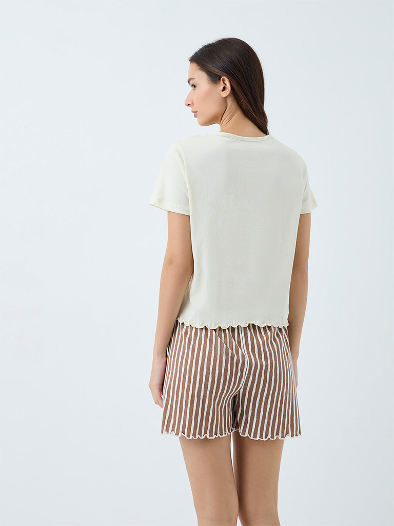 Wunderlove Off-White Graphic Printed Cotton T-Shirt and Shorts Set