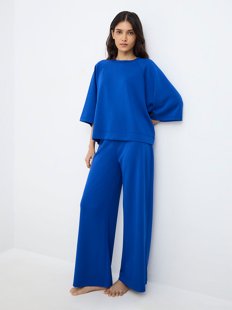 Wunderlove Blue Solid T-Shirt