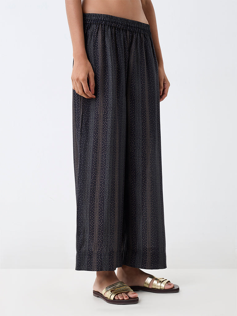 Utsa Black Striped Pants