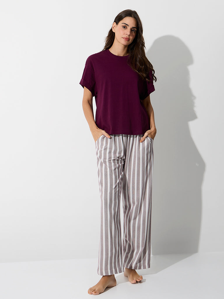 Wunderlove Wine Solid Cotton T-Shirt