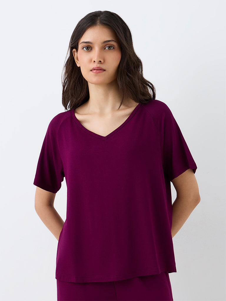 Wunderlove Plum Solid T-Shirt