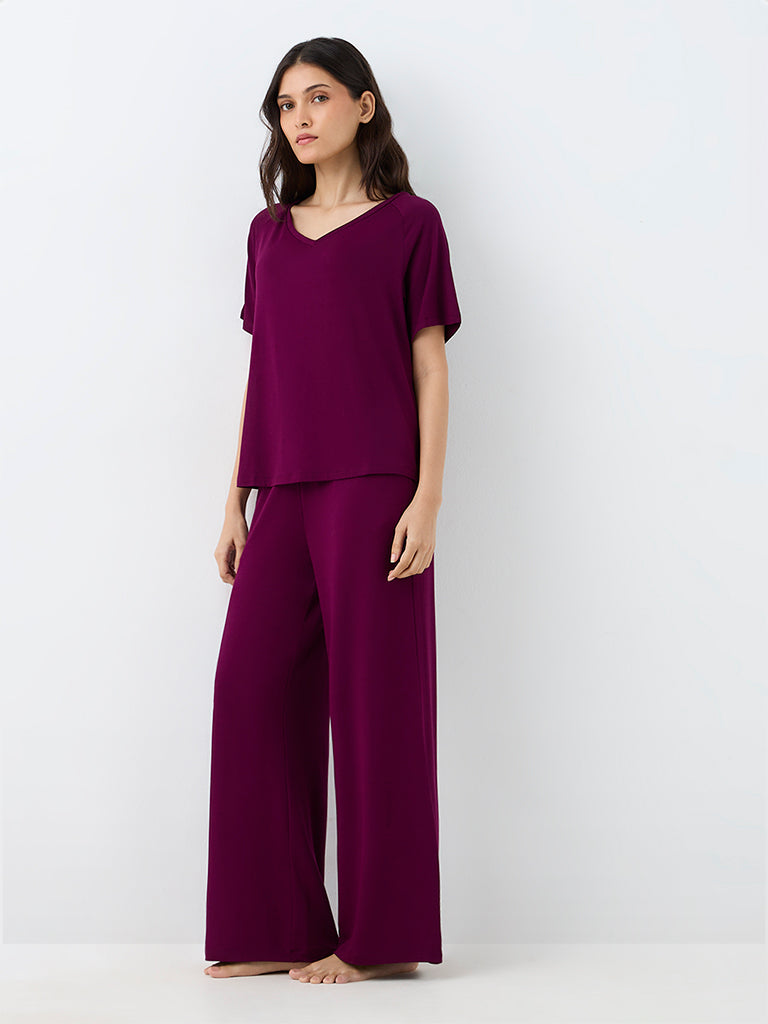 Wunderlove Plum Solid T-Shirt