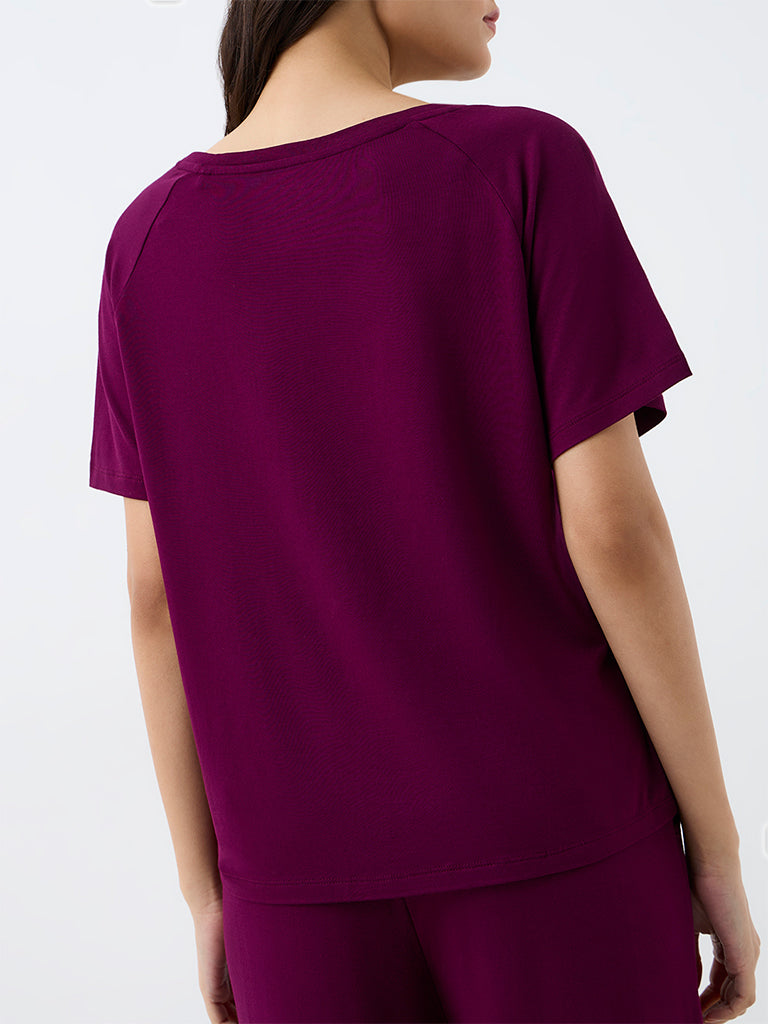 Wunderlove Plum Solid T-Shirt