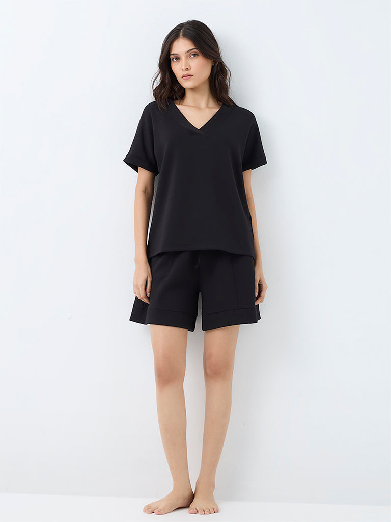 Wunderlove Black Solid T-Shirt