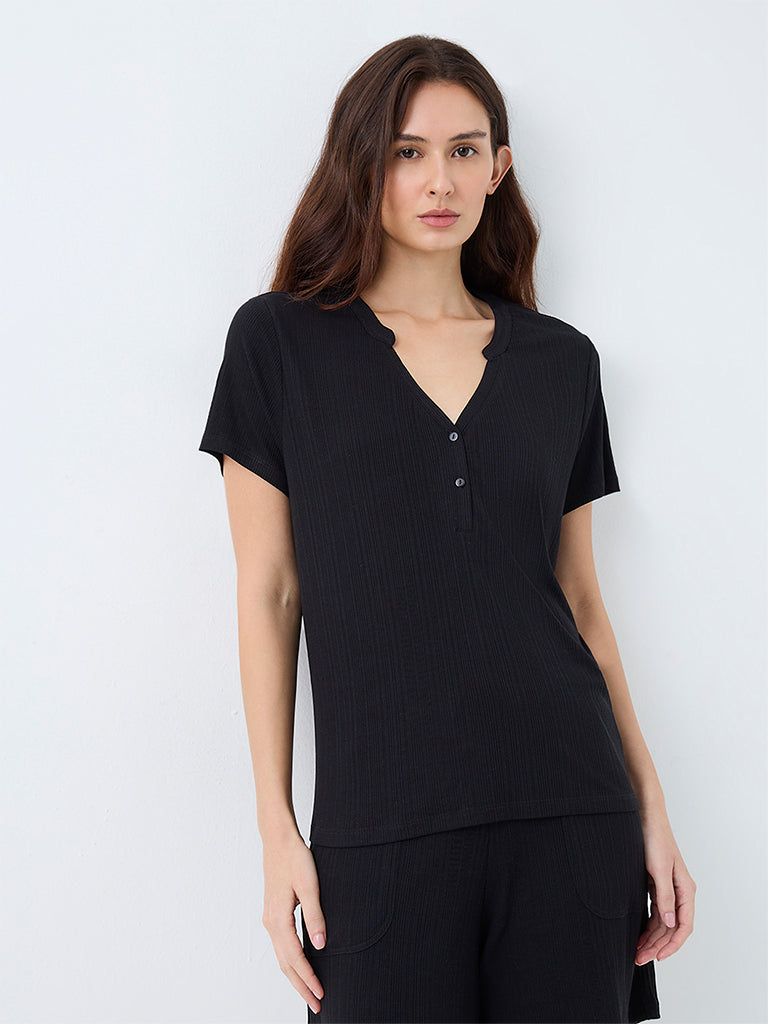 Wunderlove Black Ribbed-Textured T-Shirt