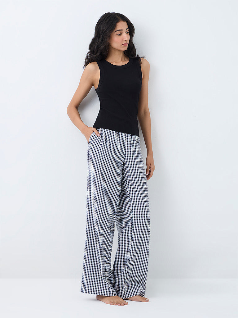 Superstar Black Ribbed-Textured Tank Top