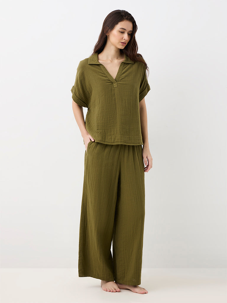 Wunderlove Olive Crinkle-Textured High-Waist Pants