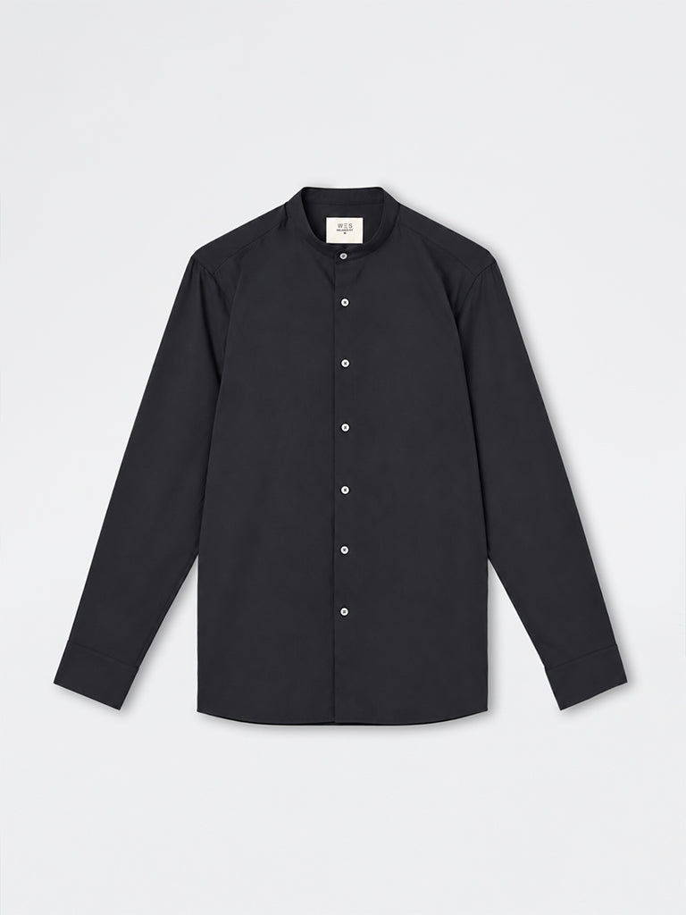 WES Formals Black Solid Slim-Fit Shirt