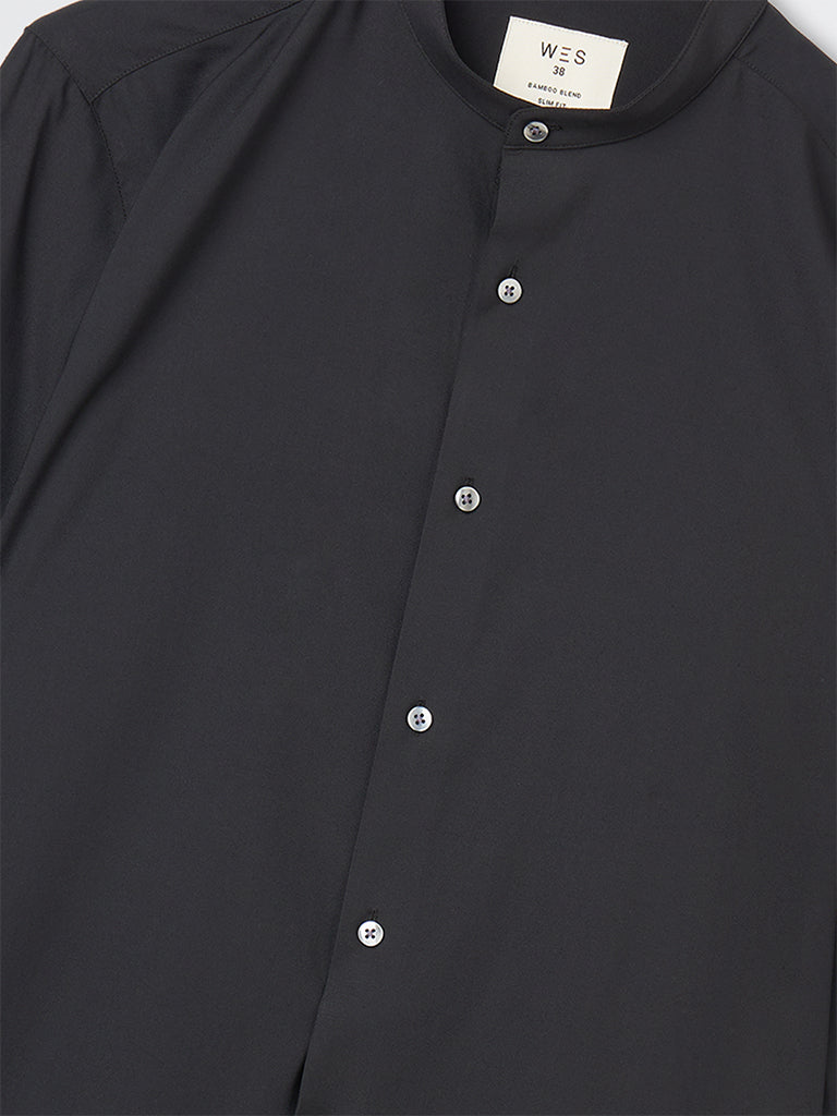 WES Formals Black Solid Slim-Fit Shirt