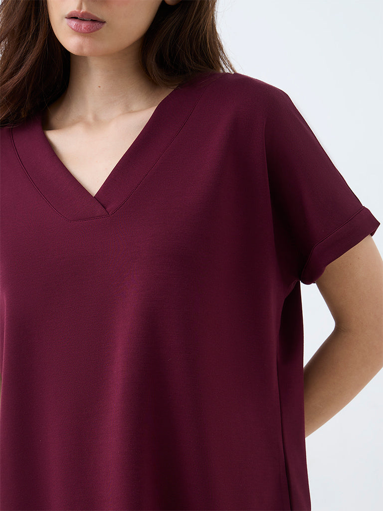 Wunderlove Wine Solid T-Shirt