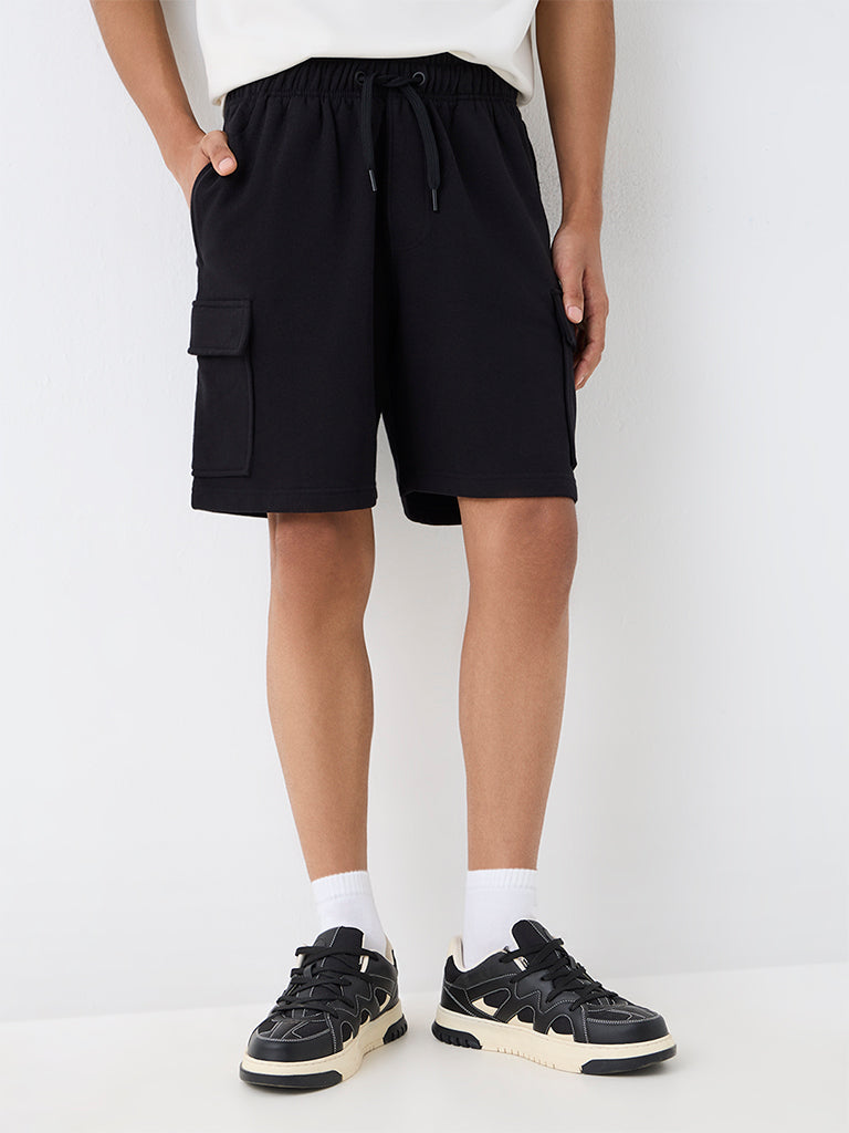 Nuoflexx Black Solid Relaxed-Fit Mid-Rise Cotton-Blend Shorts
