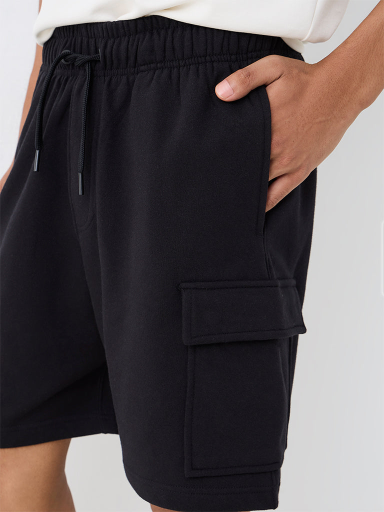 Nuoflexx Black Solid Relaxed-Fit Mid-Rise Cotton-Blend Shorts