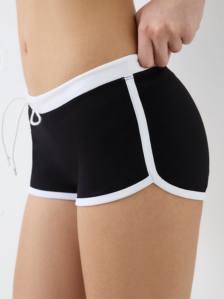 Superstar Black Contrast-Detail Low-Rise Cotton-Blend Shorts Briefs