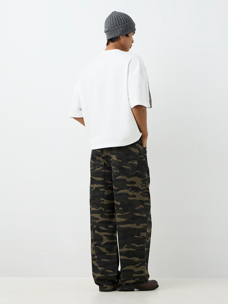 Nuon Dark Olive Camouflage Printed Relaxed-Fit Mid-Rise Cargo Jeans
