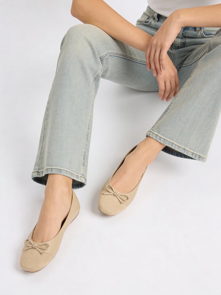 LUNA BLU Taupe Suede Bow-Detail Ballerinas