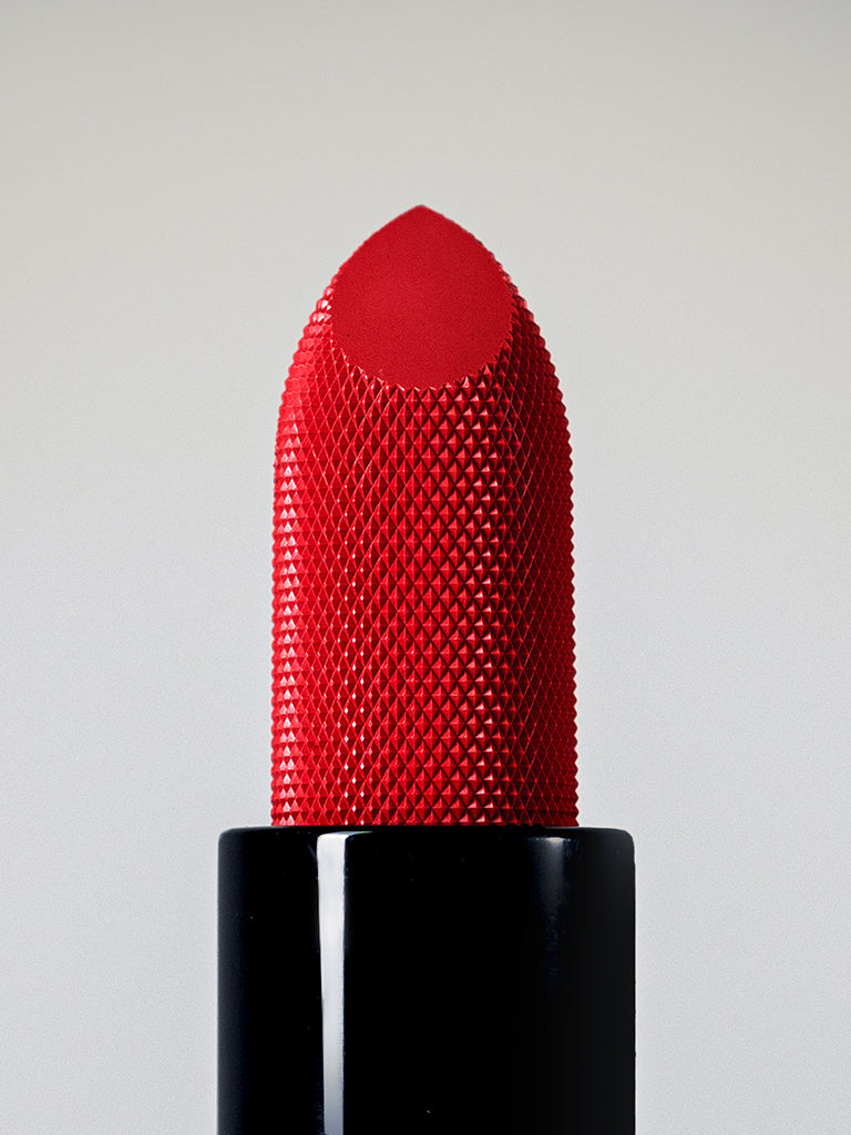 Studiowest Lure Shine 02 Rouge Red Lipstick - 4 g